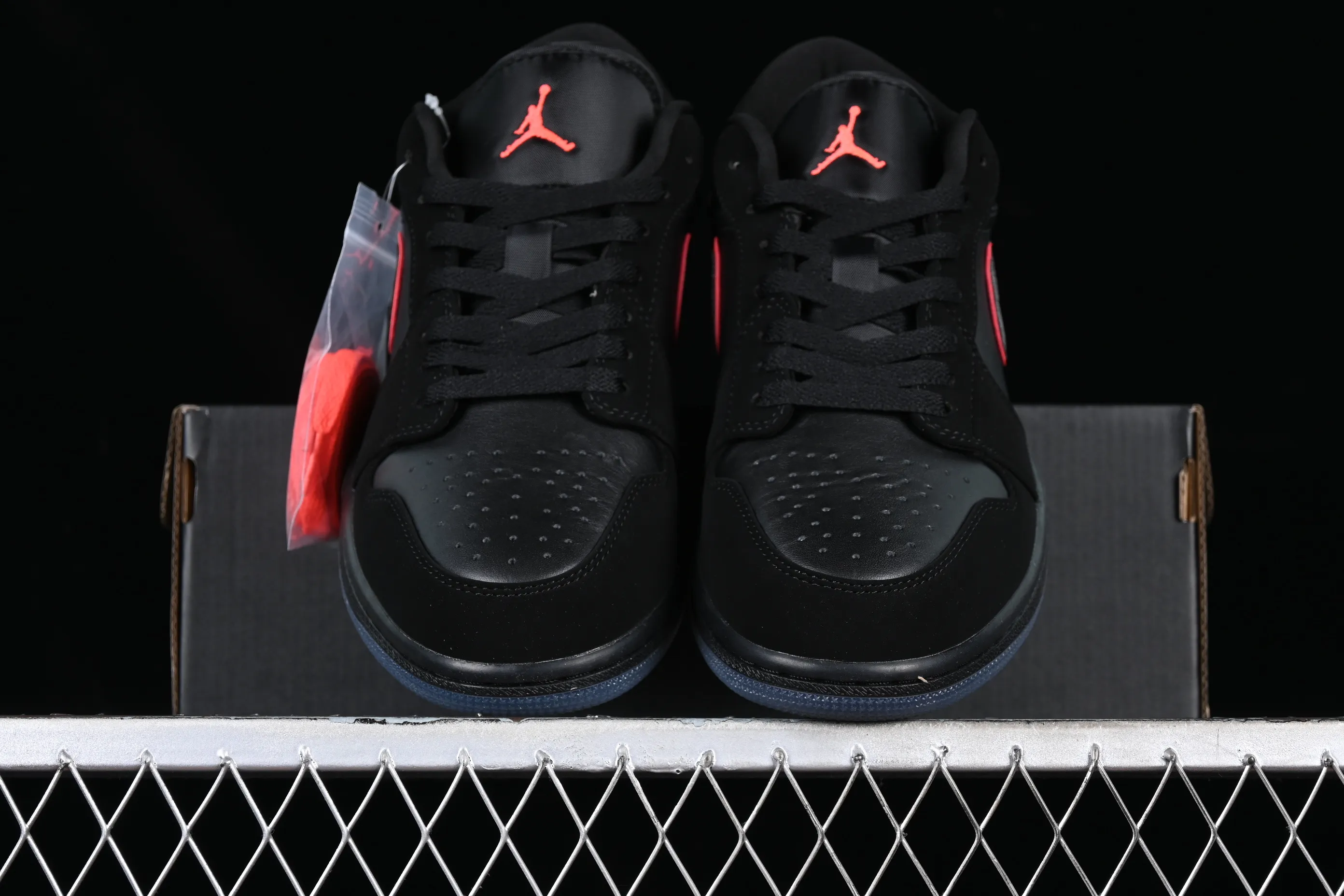 All categories Air Jordan Jordan series basketball shoes Air Jordan 1 Low Z version Air Jordan 1 Low "Red Orbit" AJ1 Joe 1 track black and red low-top cultural casual sneakers CK3022-006